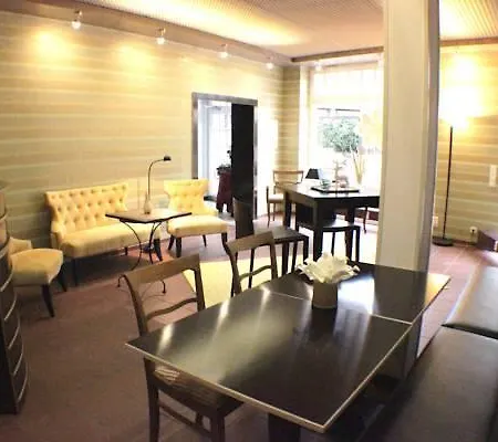 Fhs 4* Bonn