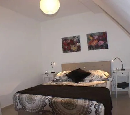 Aparthotel Fhs 4*